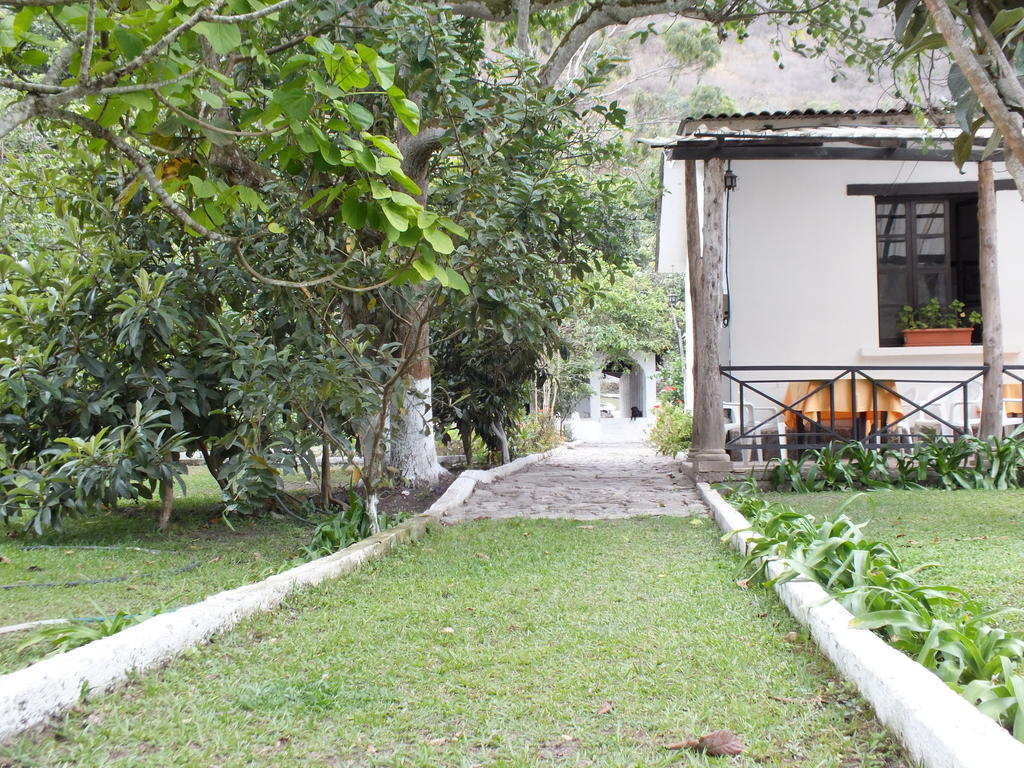 Hosteria La Eterna Primavera Huigra Exterior foto