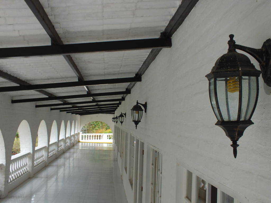 Hosteria La Eterna Primavera Huigra Exterior foto